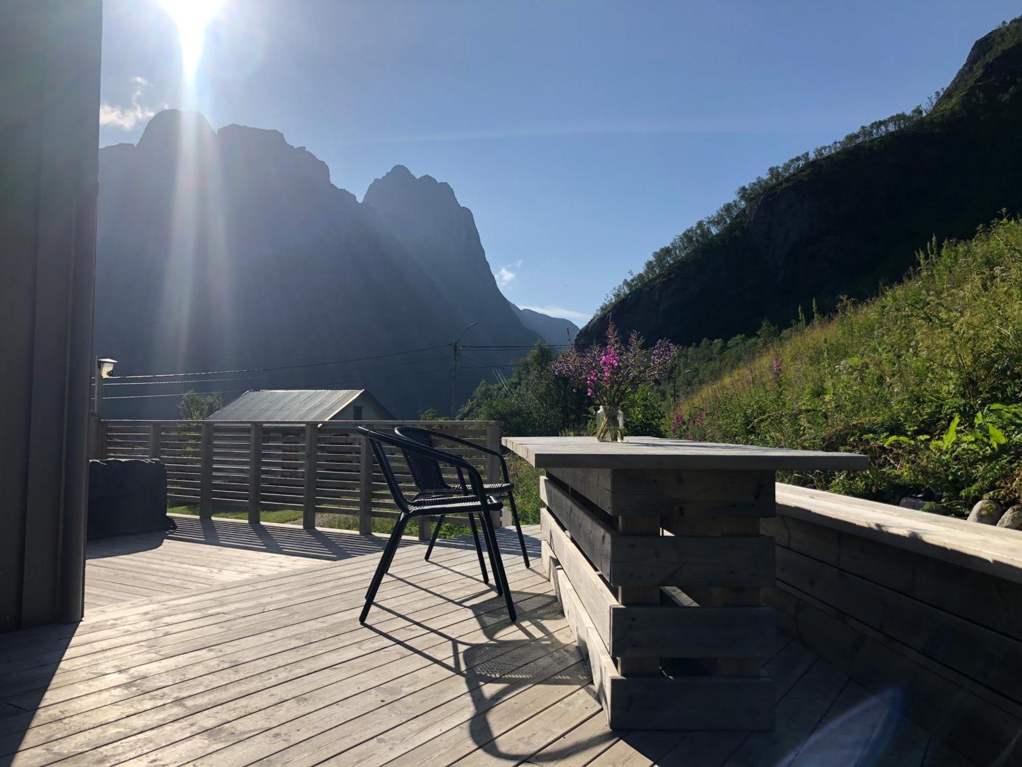 Segla Guesthouse - With View Of Fjord Fjordgard Ngoại thất bức ảnh